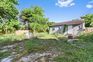 811 32nd St, West Palm Beach, FL 33407 - Photo 18