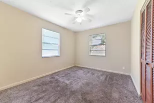 811 32nd St, West Palm Beach, FL 33407 - Photo 12