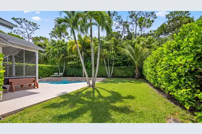 15049 Oak Chase Court, Wellington, FL 33414 - Photo 28