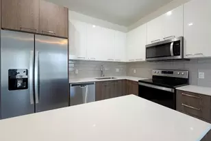 405 NE 35th Ct, Oakland Park, FL 33334 - Photo 6