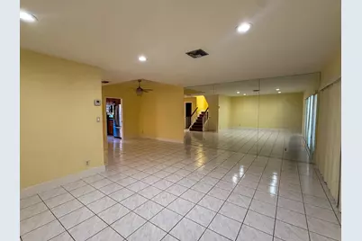 4567 NW 90th Avenue, Sunrise, FL 33351 - Photo 8