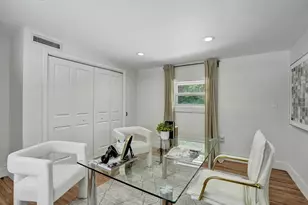 351 NW 32nd Ct, Oakland Park, FL 33309 - Photo 54
