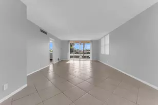 931 Gardenia Dr, Delray Beach, FL 33483 - Photo 16