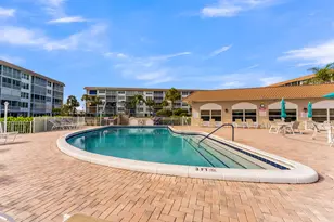 931 Gardenia Dr, Delray Beach, FL 33483 - Photo 36