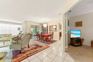 3385 Jog Park Dr, Greenacres, FL 33467 - Photo 8