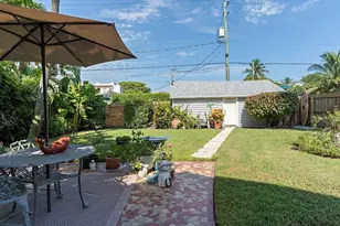 629 N Lakeside Dr, Lake Worth Beach, FL 33460 - Photo 14