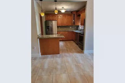 780 NE 199th Street #101E, Miami, FL 33179 - Photo 4