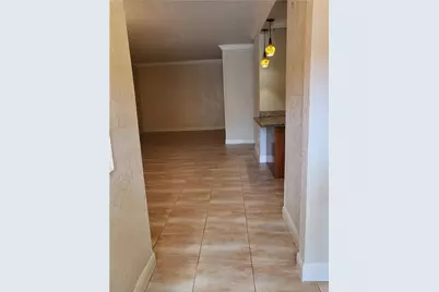 780 NE 199th Street #101E, Miami, FL 33179 - Photo 18