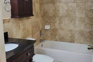 780 NE 199th St, Miami, FL 33179 - Photo 14