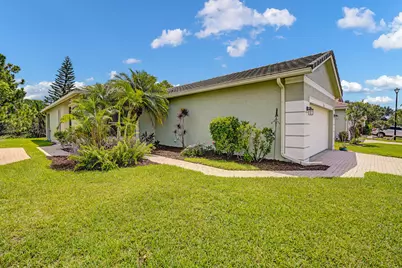734 SW Rocky Bayou Terrace, Port Saint Lucie, FL 34986 - Photo 4
