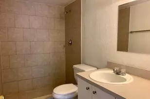 431 Executive Center Dr, West Palm Beach, FL 33401 - Photo 8