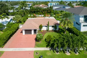 349 NE 2nd St, Boca Raton, FL 33432 - Photo 2