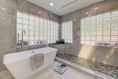 349 NE 2nd Street, Boca Raton, FL 33432 - Photo 20