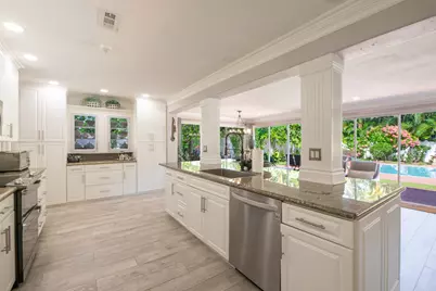 349 NE 2nd Street, Boca Raton, FL 33432 - Photo 12