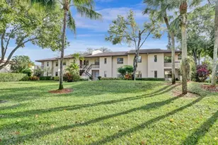9264 Vista Del Lago, Boca Raton, FL 33428 - Photo 2