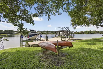 8704 Wendy Lane E, West Palm Beach, FL 33411 - Photo 86