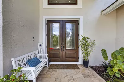 8704 Wendy Lane E, West Palm Beach, FL 33411 - Photo 6