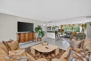 20110 Boca W Dr, Boca Raton, FL 33434 - Photo 6