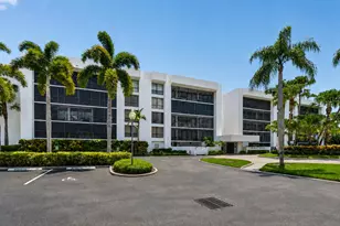20110 Boca W Dr, Boca Raton, FL 33434 - Photo 26