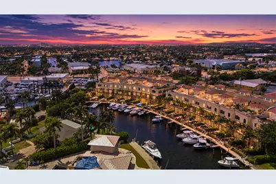 2166 SE 7th Street #2166, Pompano Beach, FL 33062 - Photo 1