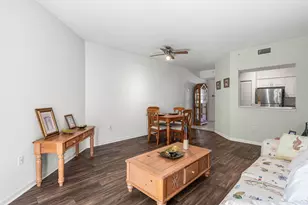 1957 Brandywine Rd, West Palm Beach, FL 33409 - Photo 6