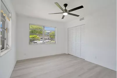 4017 NE 18th Avenue, Oakland Park, FL 33334 - Photo 14