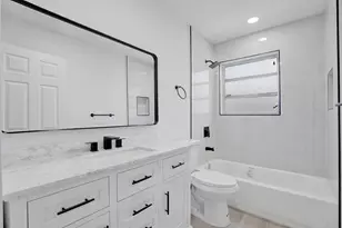 4017 NE 18th Ave, Oakland Park, FL 33334 - Photo 12