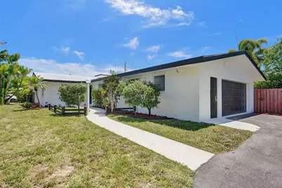 4017 NE 18th Avenue, Oakland Park, FL 33334 - Photo 2