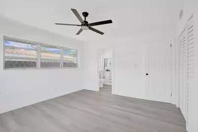 4017 NE 18th Avenue, Oakland Park, FL 33334 - Photo 10