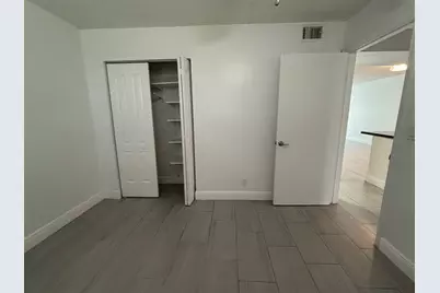 9325 Lagoon Place #405, Davie, FL 33324 - Photo 12