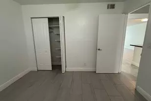 9325 Lagoon Pl, Davie, FL 33324 - Photo 12