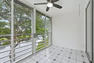 9325 Lagoon Pl, Davie, FL 33324 - Photo 22