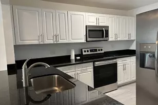 9325 Lagoon Pl, Davie, FL 33324 - Photo 2