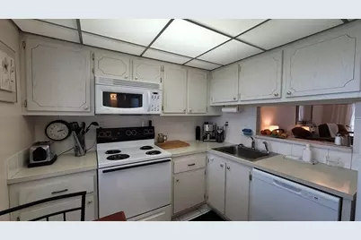 2901 NW 48th Avenue #461, Lauderdale Lakes, FL 33313 - Photo 8