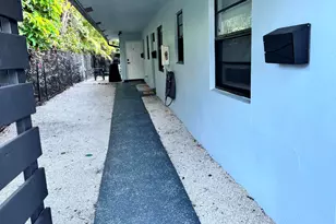 221 SE 11th Ave, Pompano Beach, FL 33060 - Photo 2
