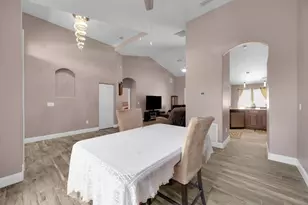 362 SW Paw Ct, Port Saint Lucie, FL 34953 - Photo 12