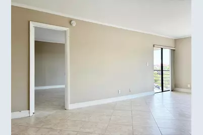 2306 S Cypress Bend Drive #420, Pompano Beach, FL 33069 - Photo 20