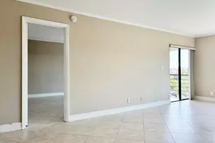 2306 S Cypress Bend Dr, Pompano Beach, FL 33069 - Photo 20