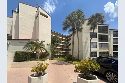 2306 S Cypress Bend Drive #420, Pompano Beach, FL 33069 - Photo 1
