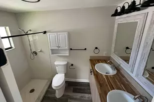 4684 SE Teri Pl, Stuart, FL 34997 - Photo 12