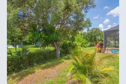 5327 N Old Dixie Highway, Fort Pierce, FL 34946 - Photo 48