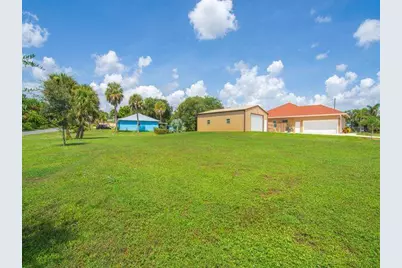 5327 N Old Dixie Highway, Fort Pierce, FL 34946 - Photo 36