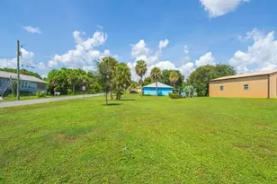 5327 N Old Dixie Hwy, Fort Pierce, FL 34946 - Photo 40