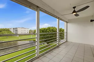 3038 Guildford C, Boca Raton, FL 33434 - Photo 16