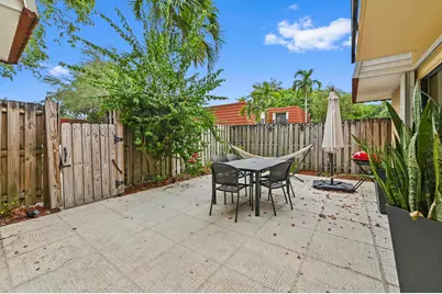 746 NW 98th Way, Plantation, FL 33324 - Photo 22