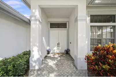 756 SW Pelican Cove, Port Saint Lucie, FL 34986 - Photo 2