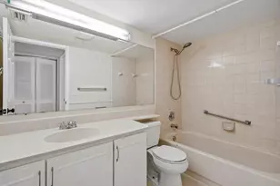 13770 Oneida Dr, Delray Beach, FL 33446 - Photo 14