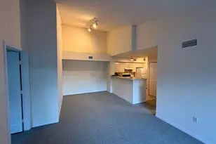 520 SW 111th Ave, Pembroke Pines, FL 33025 - Photo 1