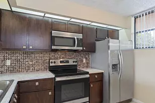 112 Lake Emerald Dr, Oakland Park, FL 33309 - Photo 4