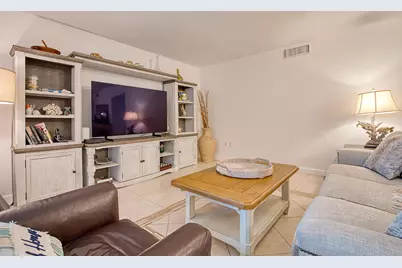 1401 S Ocean Boulevard #702, Pompano Beach, FL 33062 - Photo 12